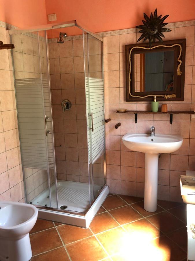 Amalfatah Hotel Теулада Екстериор снимка