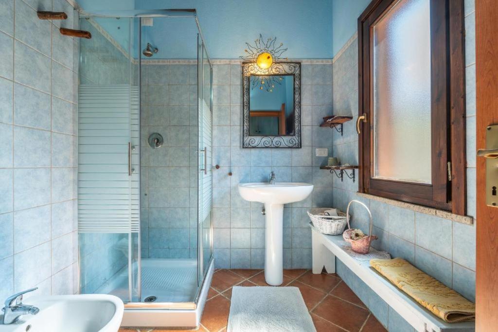 Amalfatah Hotel Теулада Екстериор снимка